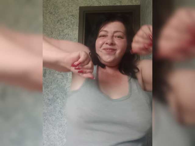 Holly-Molly69 live webcam show