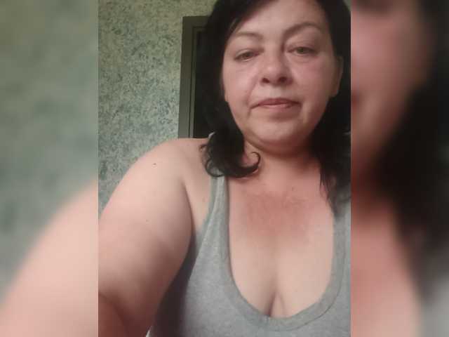 Holly-Molly69 live webcam show