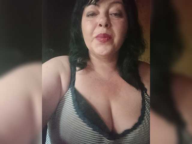 Holly-Molly69 live cam on BongaCams