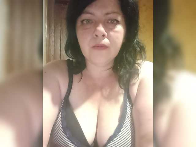 Holly-Molly69 live cam on BongaCams