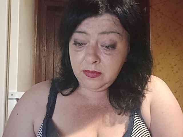 Holly-Molly69 Sex Cam Show