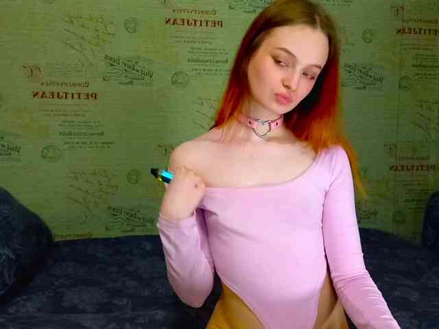 emiless webcam