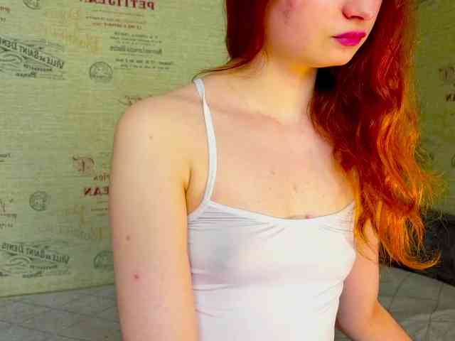 emiless webcam