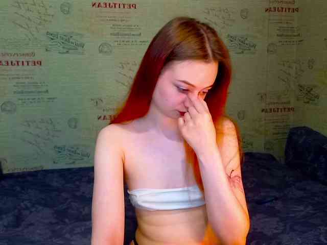 emiless webcam