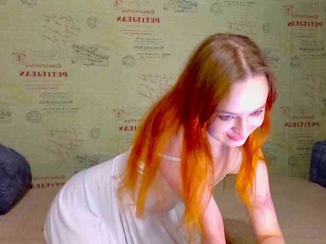 emiless webcam