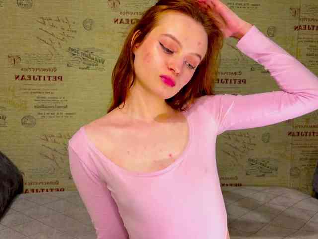 emiless webcam