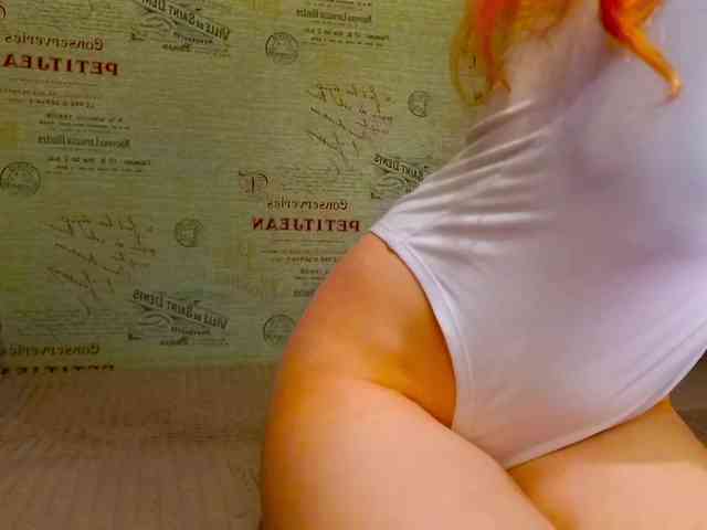 emiless webcam
