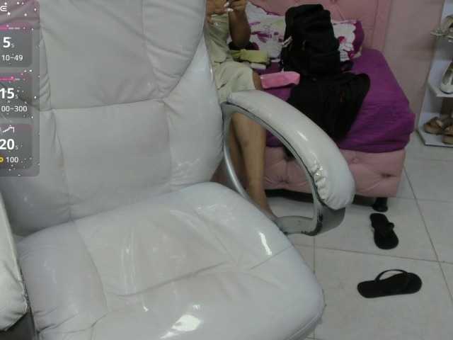zoe-cortezz live cam on BongaCams