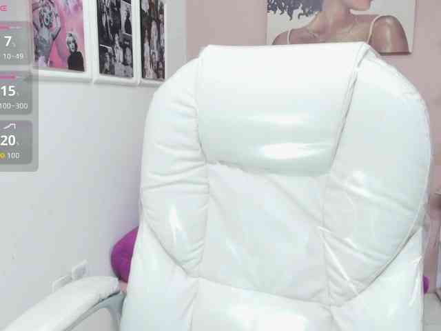 zoe-cortezz webcam
