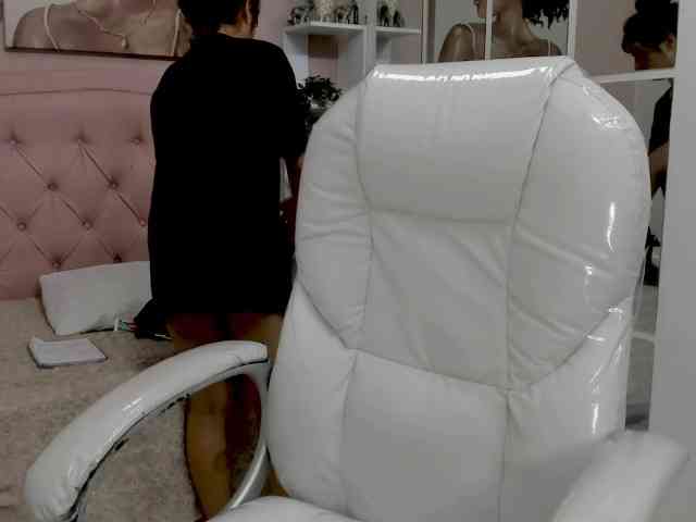 zoe-cortezz webcam
