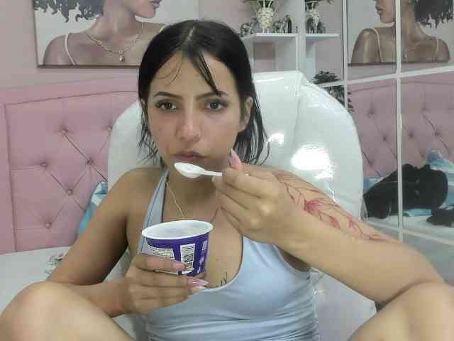 zoe-cortezz