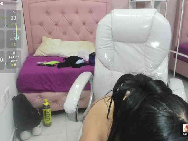 zoe-cortezz webcam