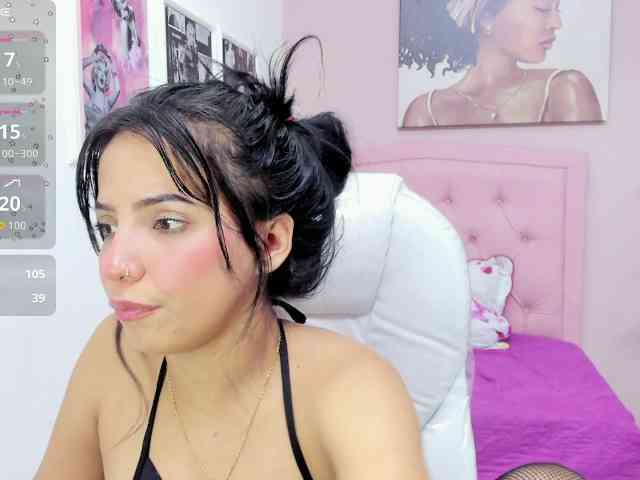 zoe-cortezz webcam