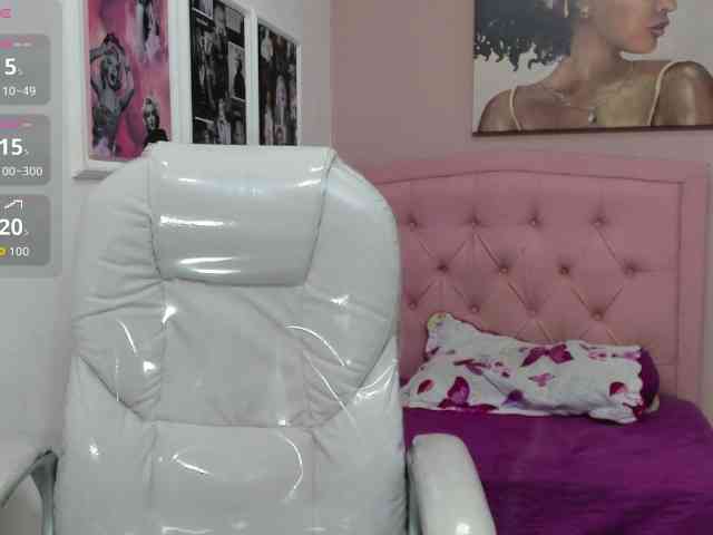 zoe-cortezz webcam