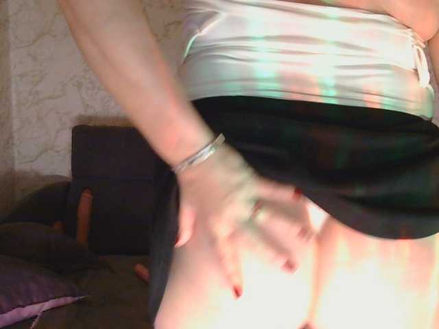 Florena-1 live cam on BongaCams