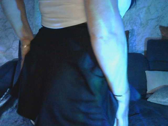 Florena-1 live cam on BongaCams