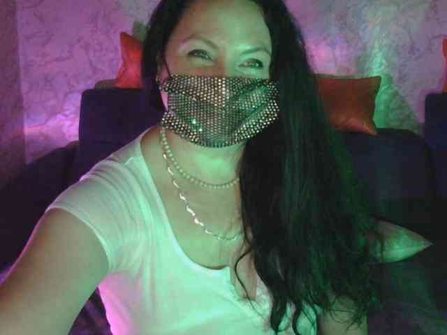 Florena-1 Live Webcam on BongaCams