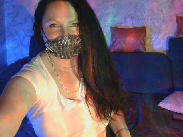 Florena-1 Live Webcam on BongaCams