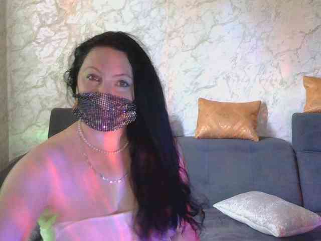 Florena-1 Live Webcam on BongaCams