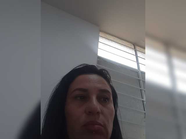 nadiaSamiri live cam on BongaCams