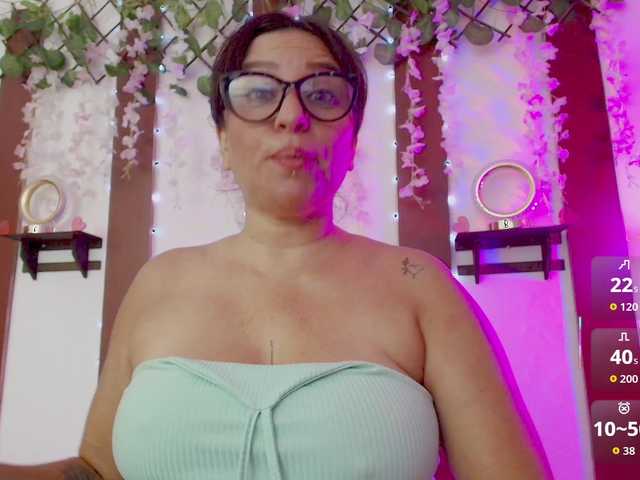 nadiaSamiri