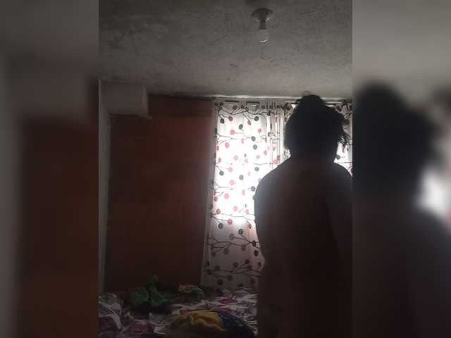 nadiaSamiri live cam on BongaCams