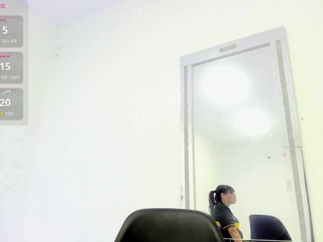 nadiaSamiri live cam on BongaCams