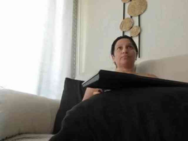 nadiaSamiri webcam
