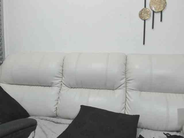 nadiaSamiri's webcam live show