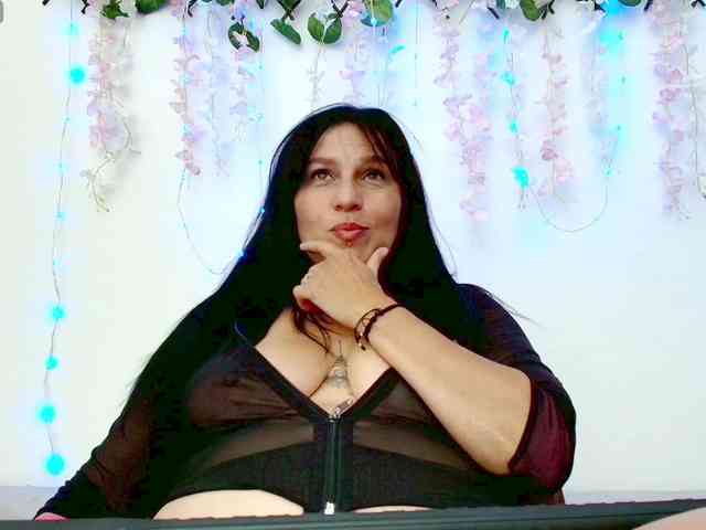 nadiaSamiri