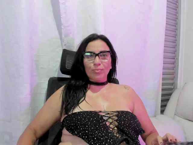 nadiaSamiri