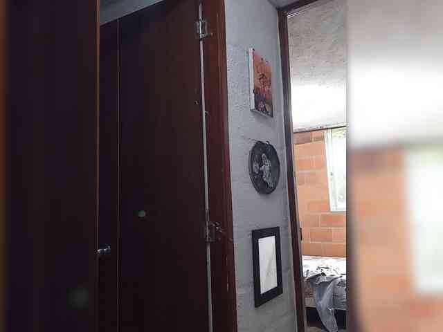 nadiaSamiri webcam