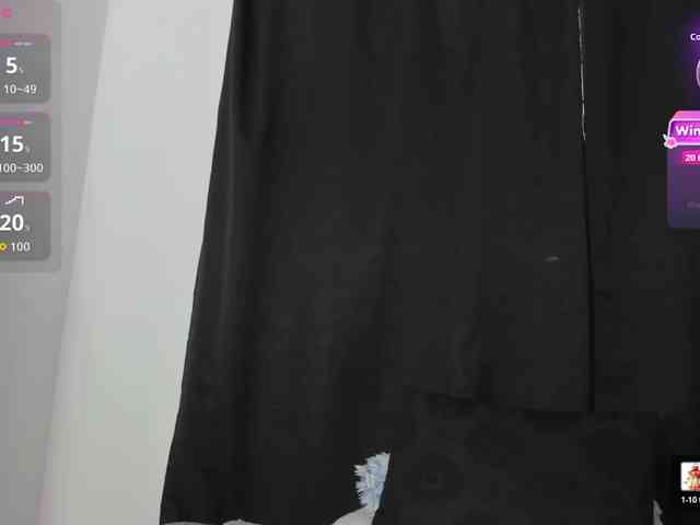 nadiaSamiri webcam