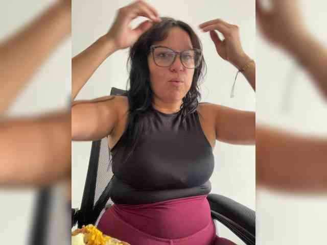 nadiaSamiri
