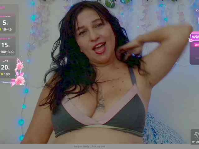 nadiaSamiri webcam