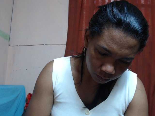 Rsylvie live cam preview