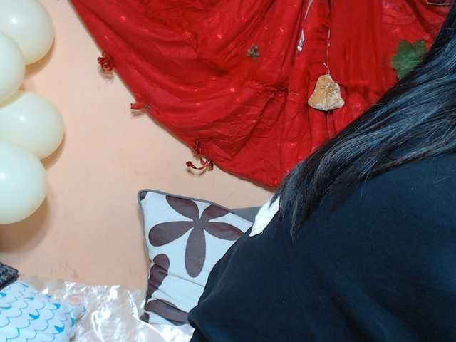 Rsylvie live cam on BongaCams