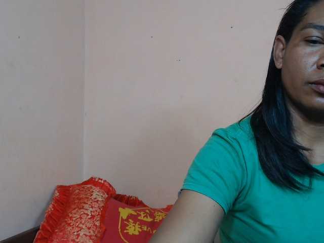 Rsylvie live cam on BongaCams