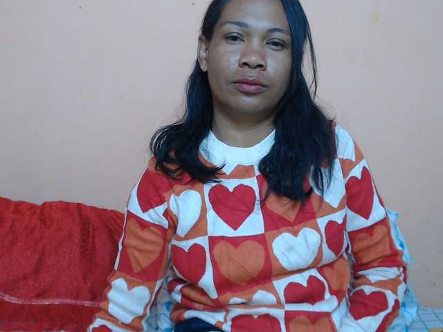 Rsylvie live cam on BongaCams