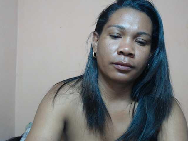 Rsylvie live cam on BongaCams