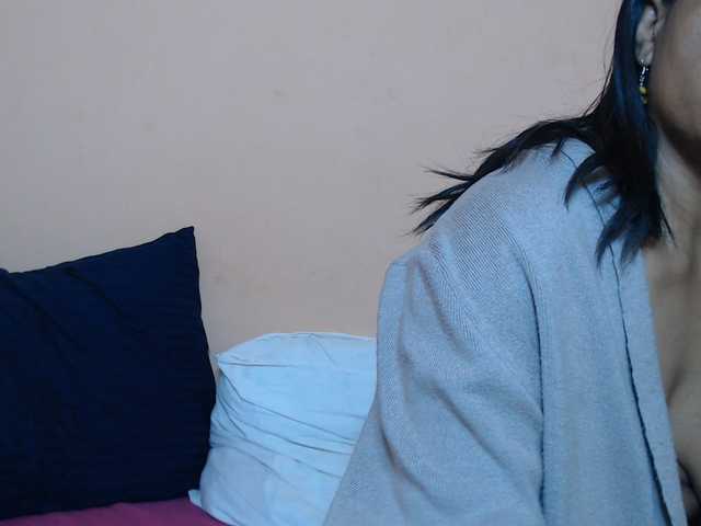 Rsylvie live cam on BongaCams