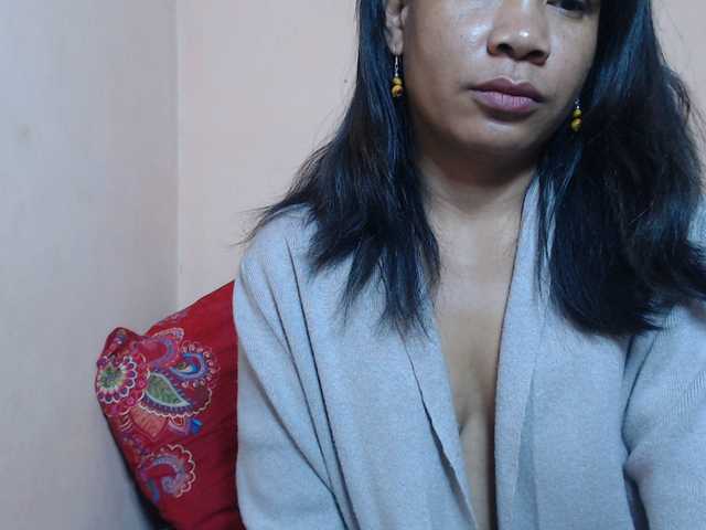 Rsylvie live cam on BongaCams