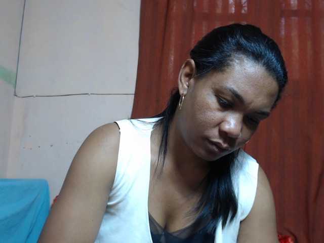 Rsylvie live cam preview