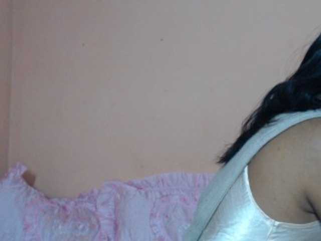 Rsylvie live webcam show