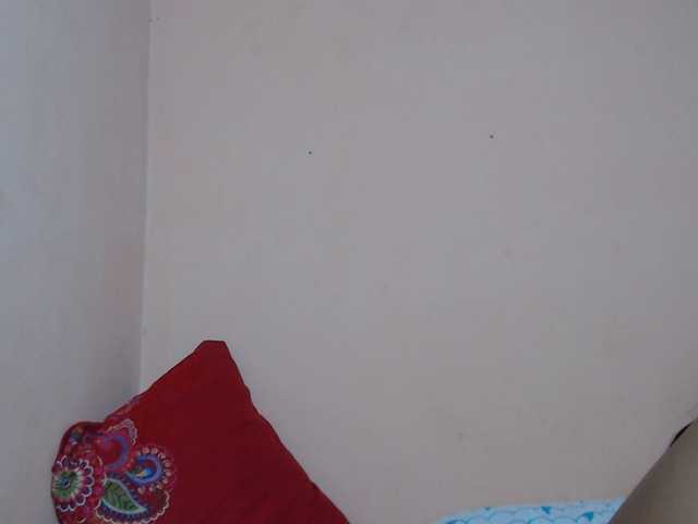 Rsylvie live cam on BongaCams