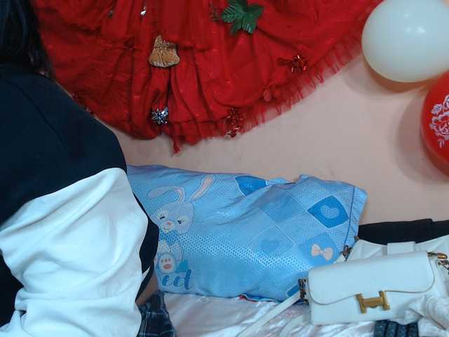 Rsylvie live cam preview