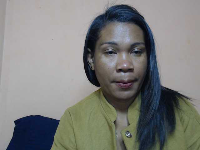 Rsylvie live cam on BongaCams