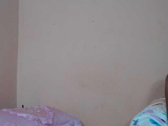 Rsylvie live cam on 