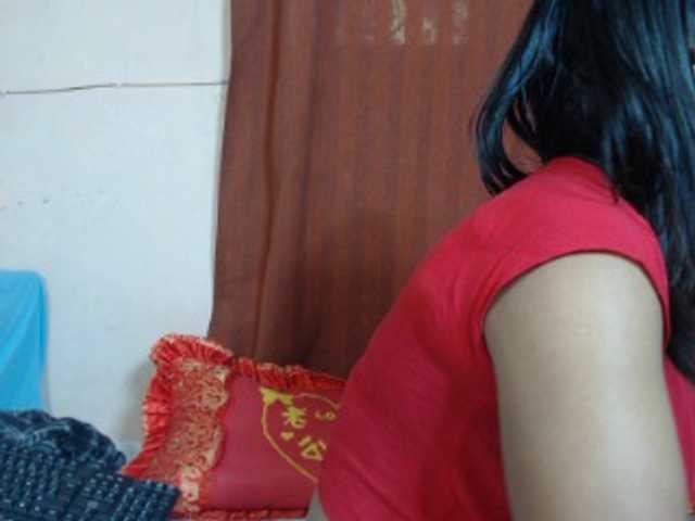 Rsylvie live cam on BongaCams