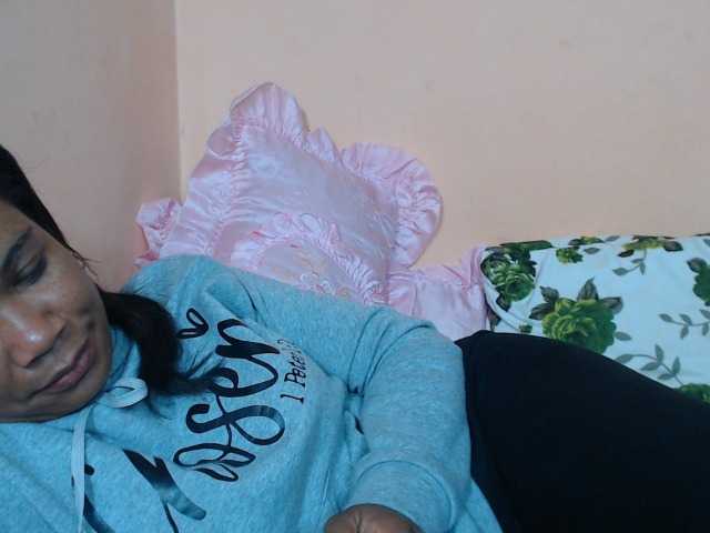 Rsylvie live webcam show